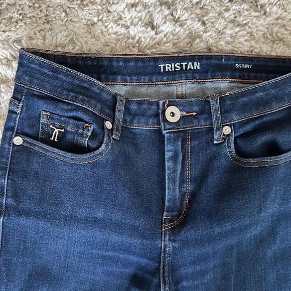 Jeans - Picture 3 of 4
